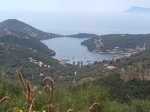 Giasemi-poros Green Village