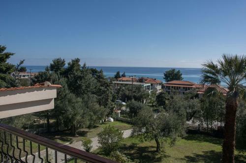 Katerina's Garden Mola Kaliva