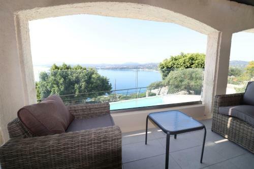 Villa Faiax