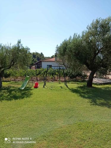 Ioannis Stagkonis House 2