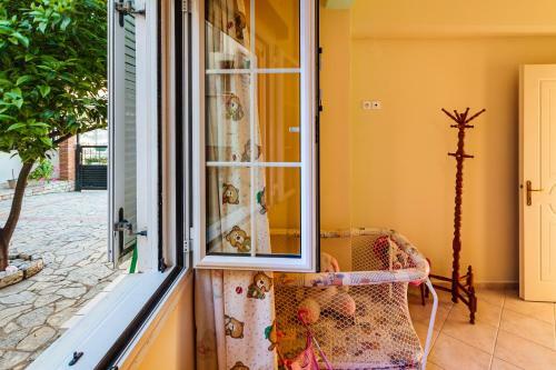 Apartamento On The Beach - Akroyali Family Lodging