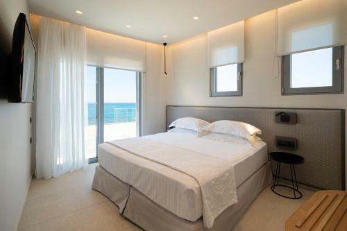 Marion La Lumiere, An Intimate Villa Resort!