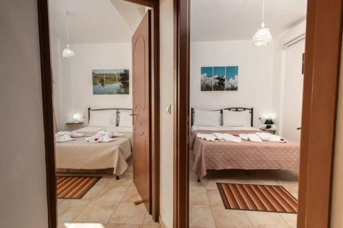 Apartamento Afratias - Private House At The Beach