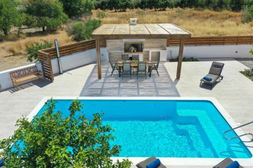 Ritas Gennadi Villa