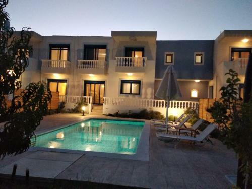Rita Mare Seafront Villas