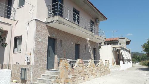 Anna Apartments