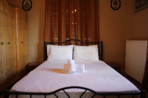 Electra's Guesthouse