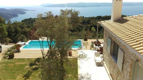 Luxury Villa In Kechria