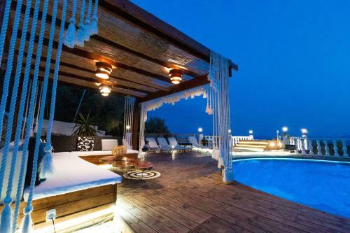 Eva's Luxury Villa