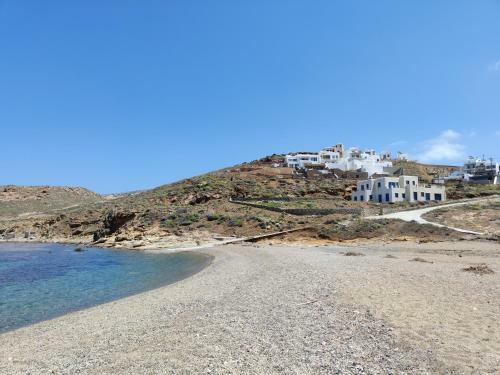 The Mykonist Merchia Beach Villas & Suites