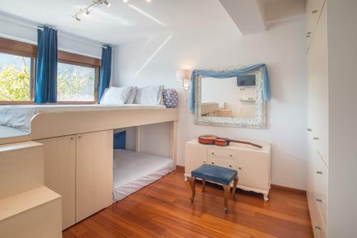 Floating Villa Near Astros Peloponnese