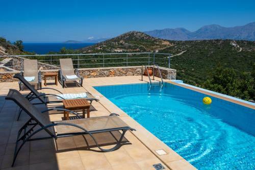 Villa Poppy