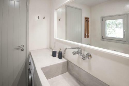 Ciel Brand New Villa With Private Pool In Isterni