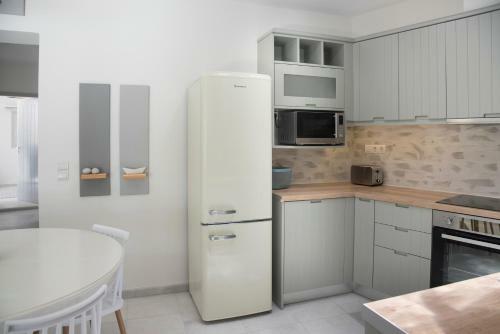 Ciel Brand New Villa With Private Pool In Isterni