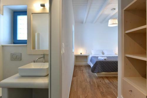 Luxurious Villa Seirios