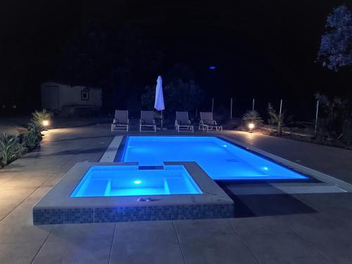 Apartamento Fiore Di Rodi - Private Pool, Jacuzzi And Barbecue