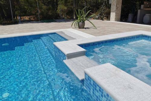 Apartamento Fiore Di Rodi - Private Pool, Jacuzzi And Barbecue