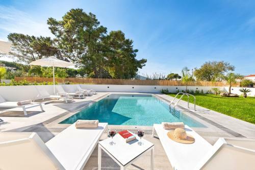 Aurum Villas