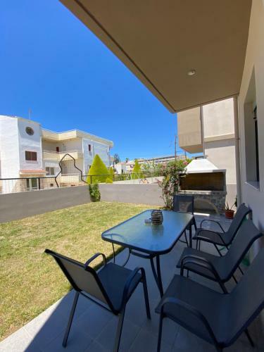 Dionysus Seaside Villa