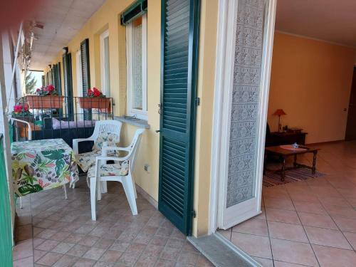 Apartamento Casa Amarela