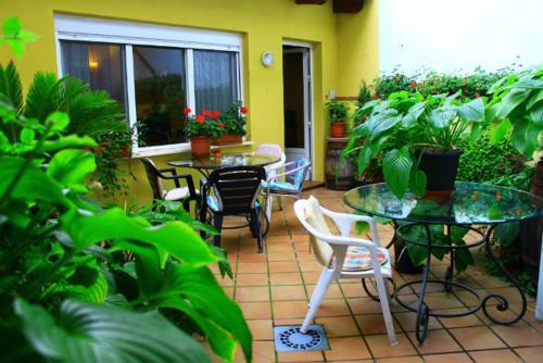 Hostal Escart�n