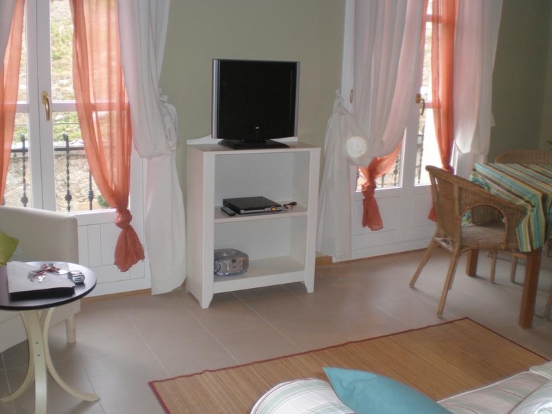 Refitoler�a Apartamentos