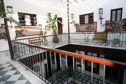 Hostal Palacio San Bartolom�