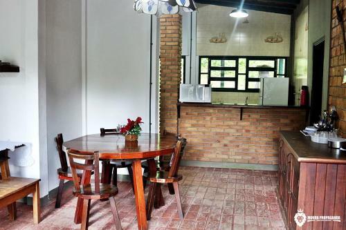 Hotel Eco Chal�s Luar Das Mar�s