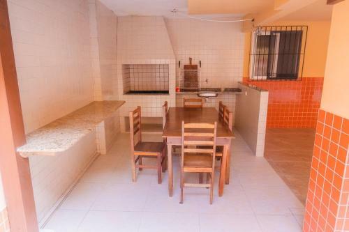 Apartamento Praia Grande Ubatuba Pr�ximo Mar Internet Wifi