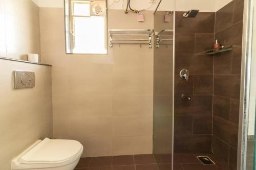 Villa Flora 5bhk Modern Villa With Pvt Pool,baga.