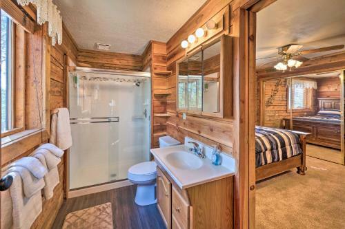 Garden Valley Cabin With Fire Pit And Pool Table!