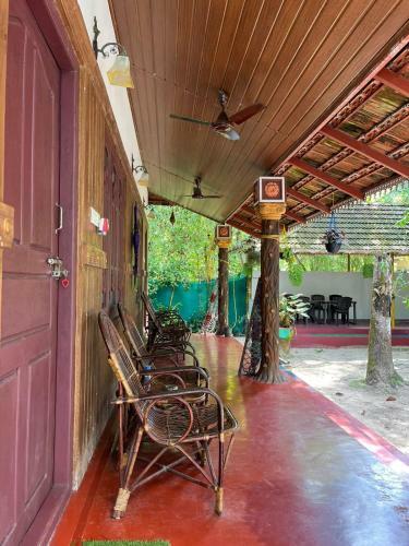 Bed & Breakfast Kerala Cottage-marari Beach House