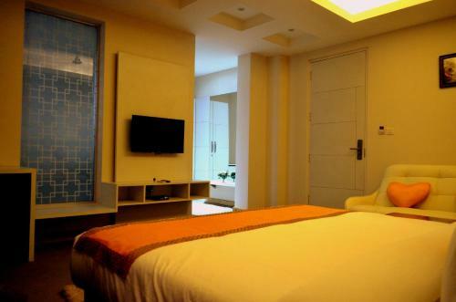 Hotel Gaba Inn Noida - Couple Friendly Local Ids Accepted
