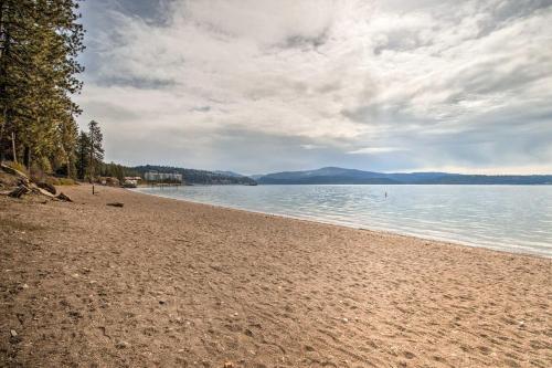 Coeur Dalene Home About Half Mi To Sanders Beach!