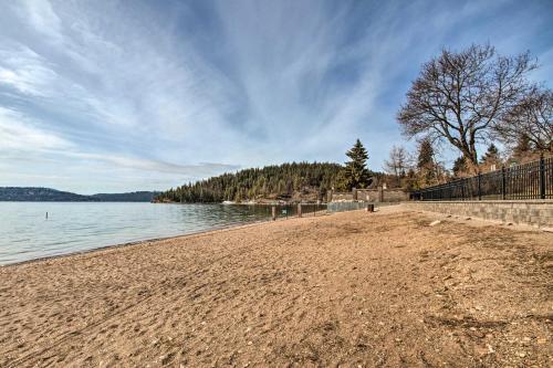 Coeur Dalene Home About Half Mi To Sanders Beach!