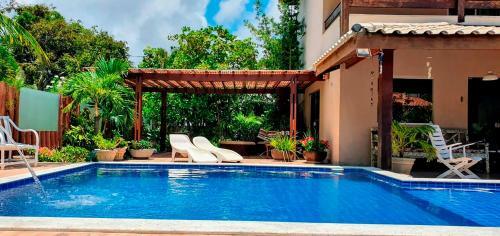 Casa Com Lazer Em Praia Privativa Em Guarajua Ba