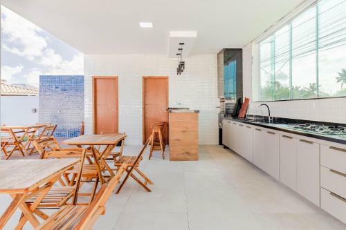 Gb57 Excelente Casa 8 Su�tes - 200m Da Praia