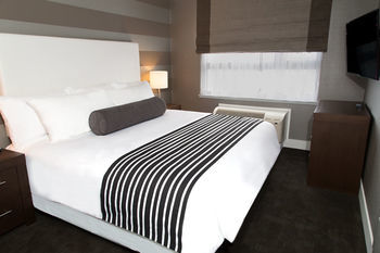 Hotel Sandmanedmonton West