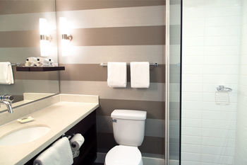 Hotel Sandmanedmonton West