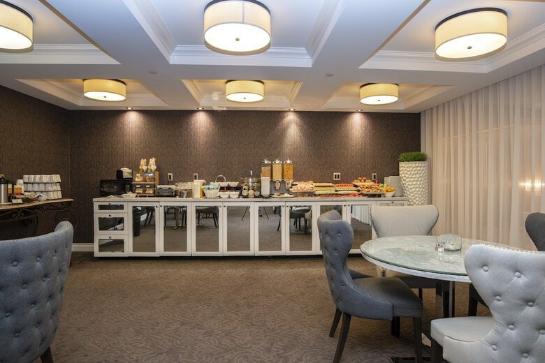 Sutton Place Hotel Edmonton - Standard