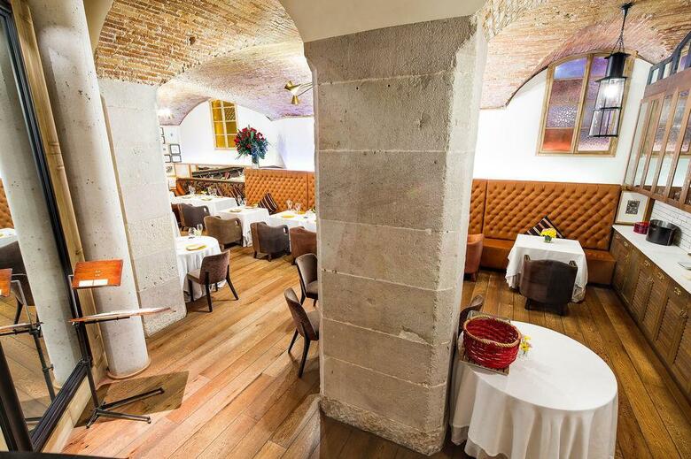 Hotel Do Pla�a Reial G.l.
