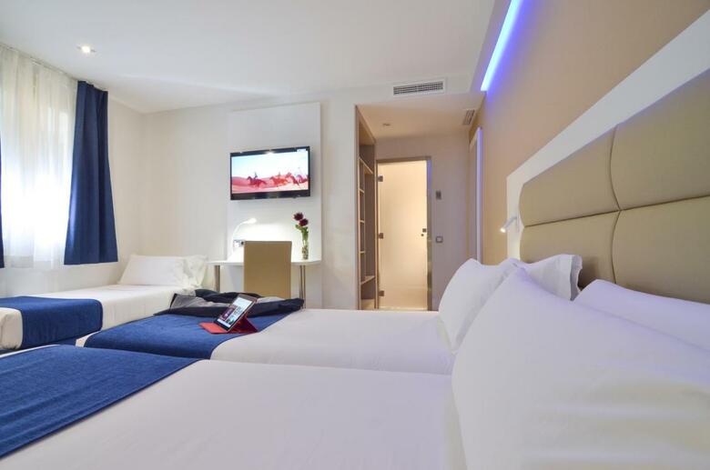 Hotel Miau