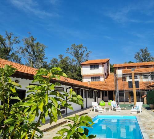 Casa Com 6 Su�tes Em Penedo