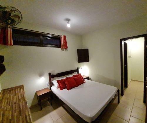 Casa Com 6 Su�tes Em Penedo