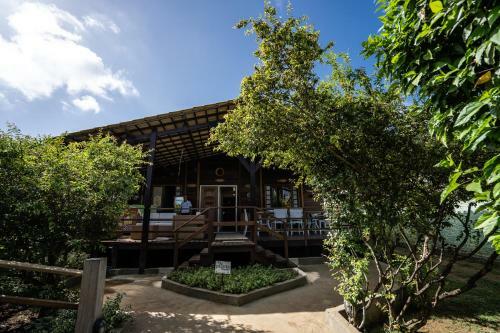 Hostal Ra�zes De Noronha