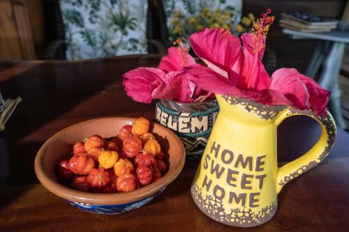 Hostal Ra�zes De Noronha