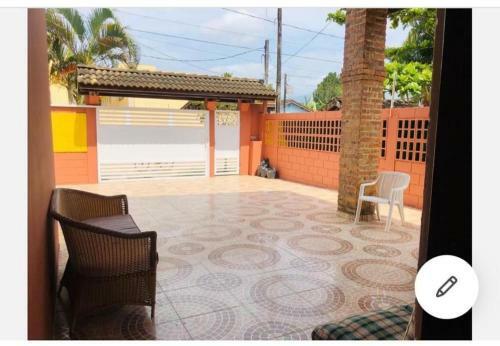 Casa Com Piscina Em Boraceia A 400 Metros Da Praia