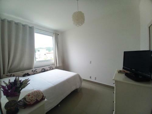 Apartamento Apto 2 Dorms, Su�te, Ar, 470m Do Mar, Praia de Palmas, Sc. Cod449