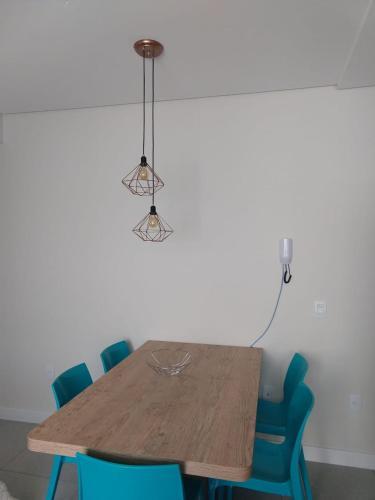 Apartamento Apto Com Piscina - Praia de Palmas - 303