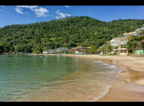 Casa Do Mi P� Na Areia
